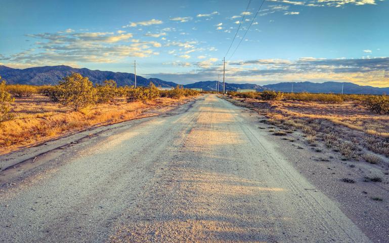 SIERRA Wenden Dirt Road_Tipton WB